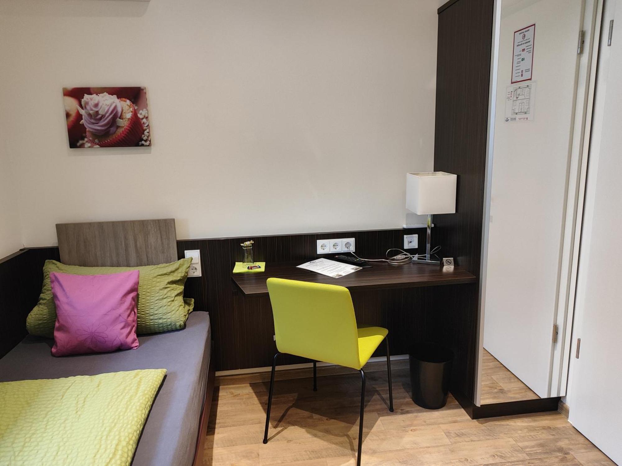 Hotel Gaestehaus Stock Zimmer Sahnehaeuble Friedrichshafen Luaran gambar